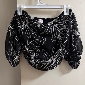 Black Floral Women's Crop-top ▪️ Size L